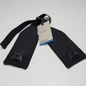 NWT Nomatic Removable Waist Straps Zip Pockets Travel Bag Backpack Black